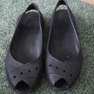 toeless crocs